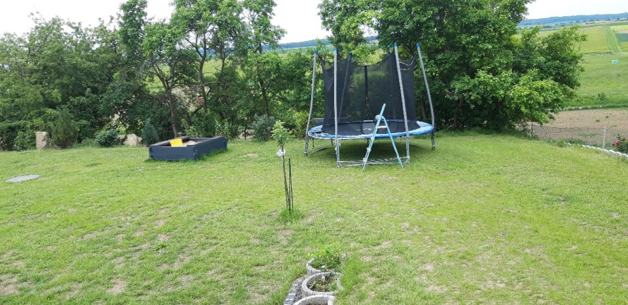 Ferienwohnung Frau Klara Hofheim in Unterfranken Exterior photo